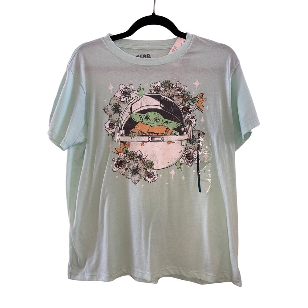 NWT Star Wars Baby Yoda Tee Women's Size Large